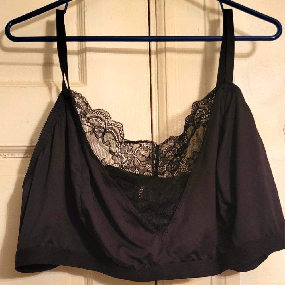 Black Torrid Front Lace Bralette